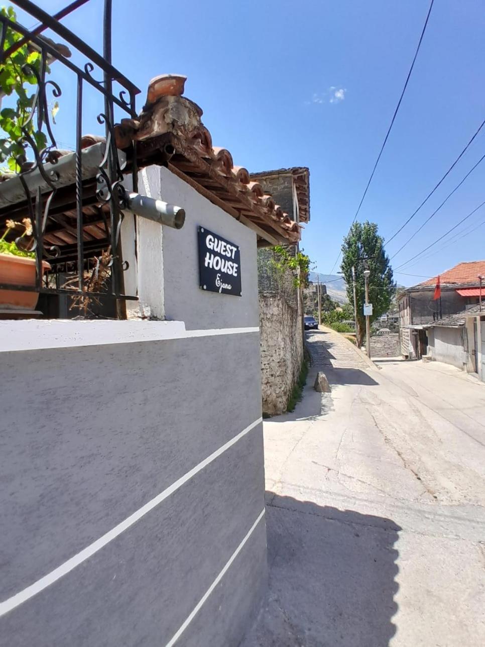 Guest House Ejona Gjirokastër Buitenkant foto